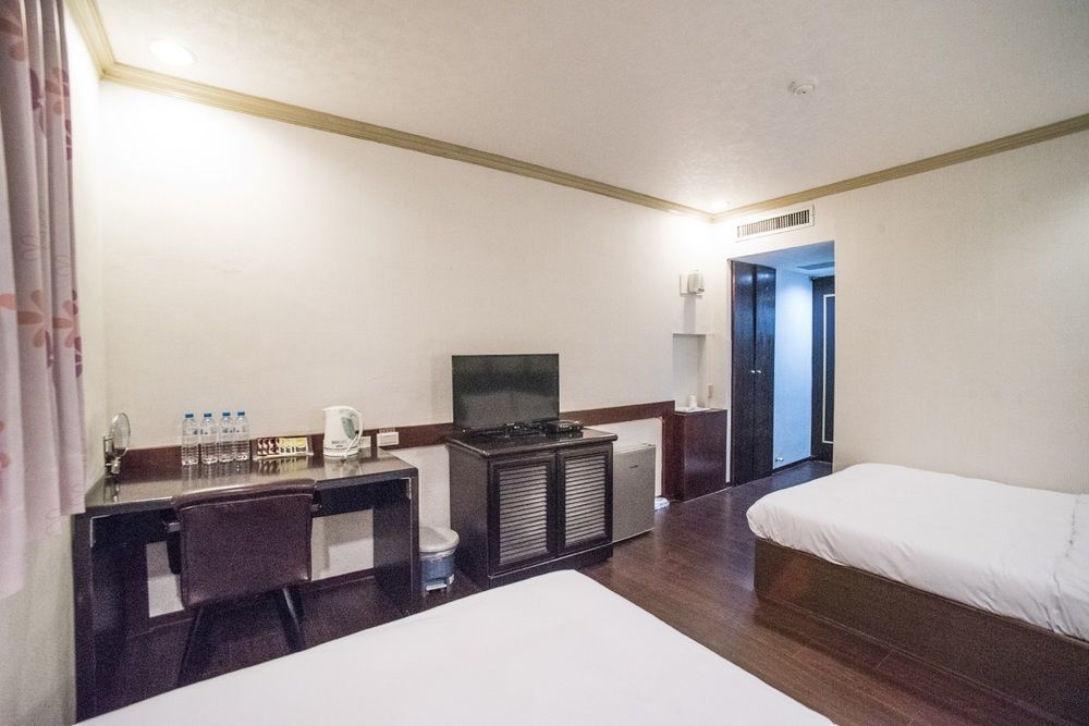 Wl Hotel Hsinchu Dış mekan fotoğraf